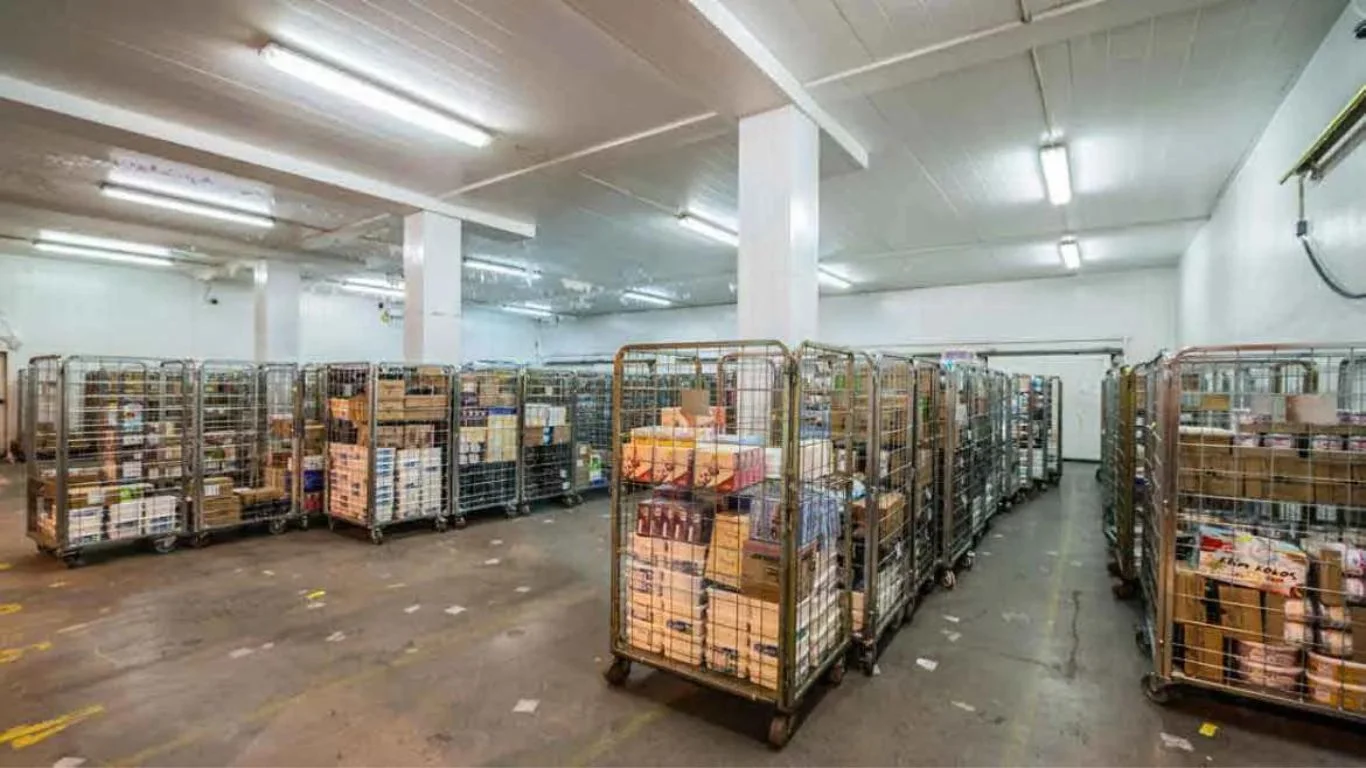 Pre Engineered Cold Storage Insulated Panel Buildings