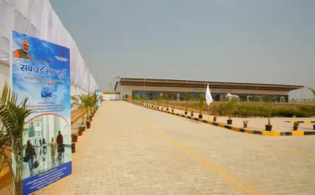 Hindon Airport 10